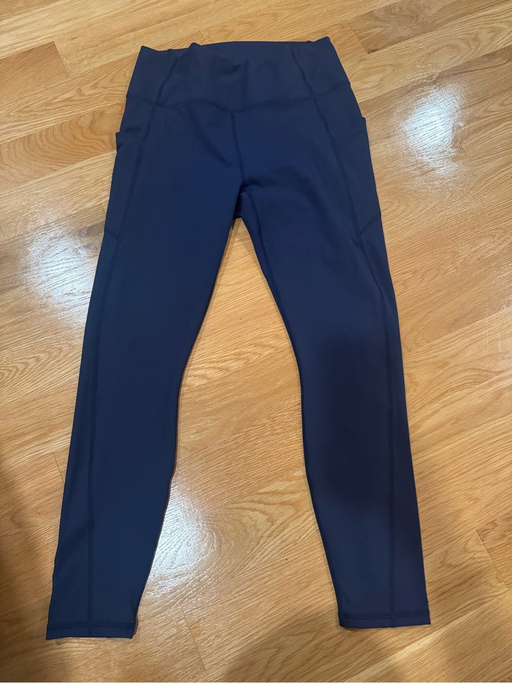Fabletics PowerHold High Waisted Pocket Leggings Navy Blue Medium Yoga Gym - Picture 6 of 9